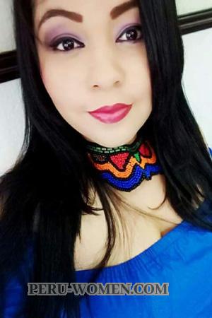 176251 - Monica Age: 32 - Colombia