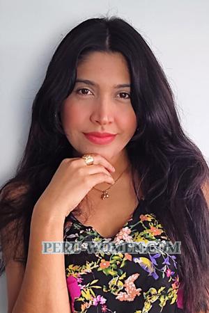 205713 - Stephanie Age: 35 - Colombia