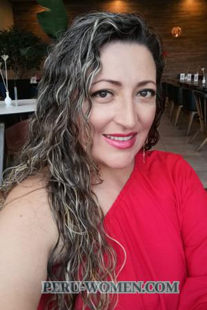 205749 - Yasmin Aleyda Age: 43 - Colombia