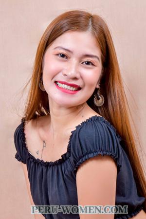 210555 - Shylyn Age: 31 - Philippines