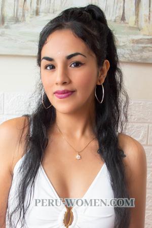 214703 - Sandra Age: 34 - Peru