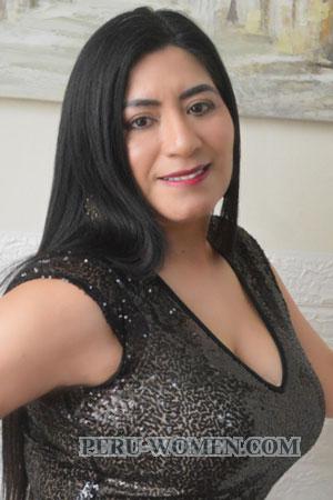 220519 - Martha Age: 49 - Peru