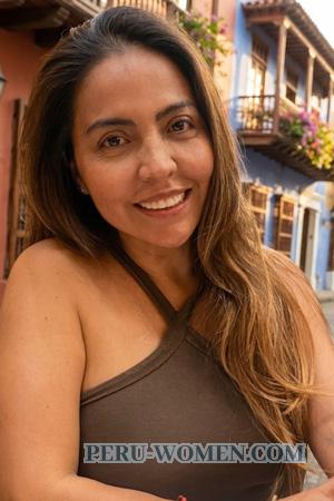 227430 - Karol Age: 43 - Colombia